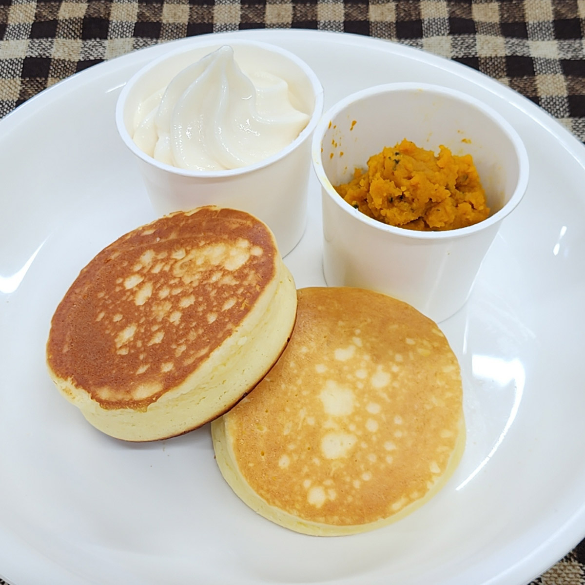 米粉のパンケーキ（ベリー/かぼちゃ/チョコレート）